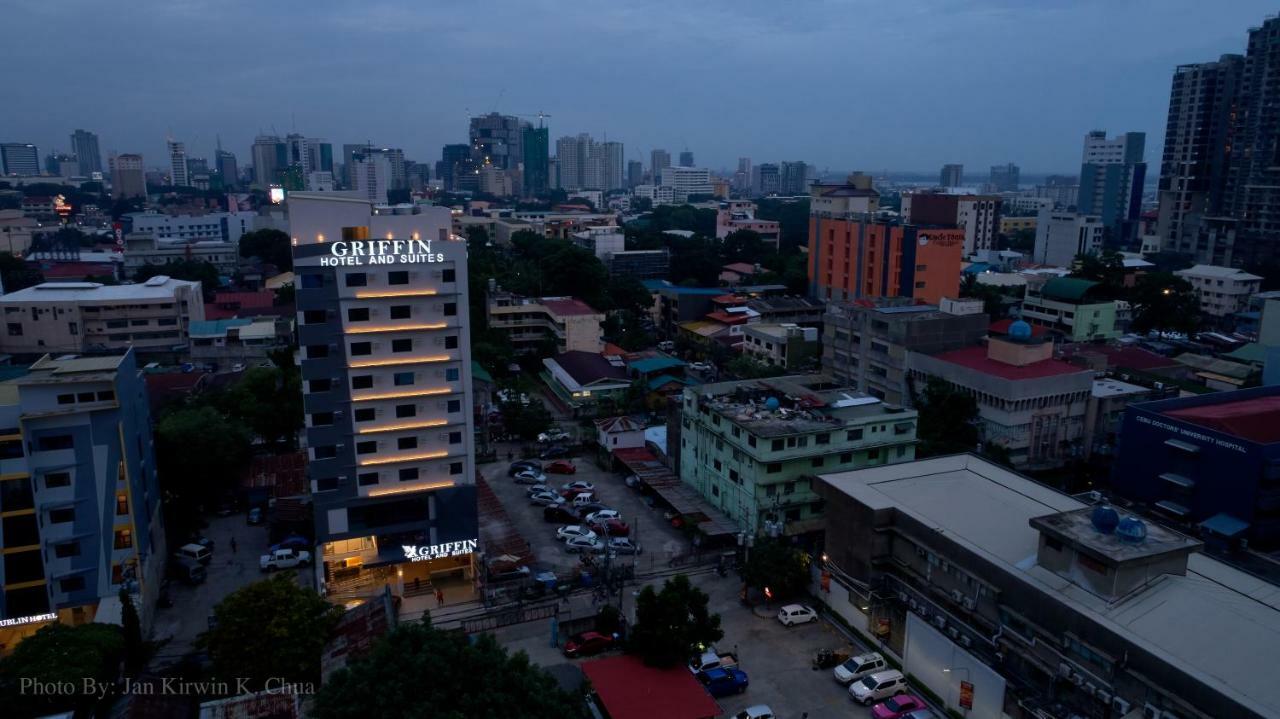 Griffin Hotel And Suites Cebú Exterior foto